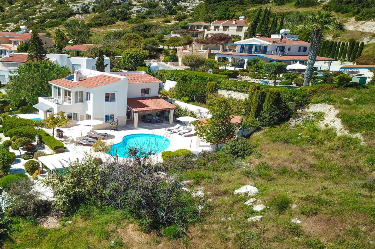Villa Atlantica Peyia Exterior photo